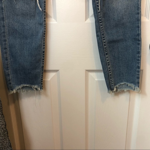 Free People Destroyed Skinny Jeans - Picture 6 of 6